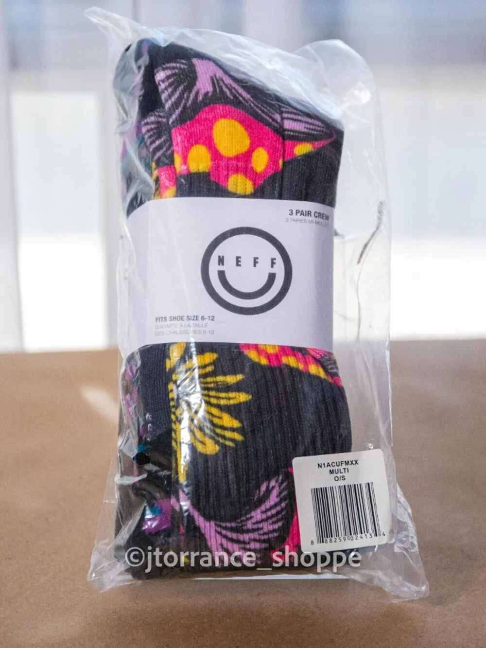 3-PACK (9 pairs) Neff Unisex Crew Socks 6-12 animal mushroom camo graphic prints